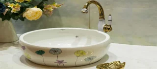 شیر روشویی موست مدل ریالتو سفید طلایی بدنه سرامیکی